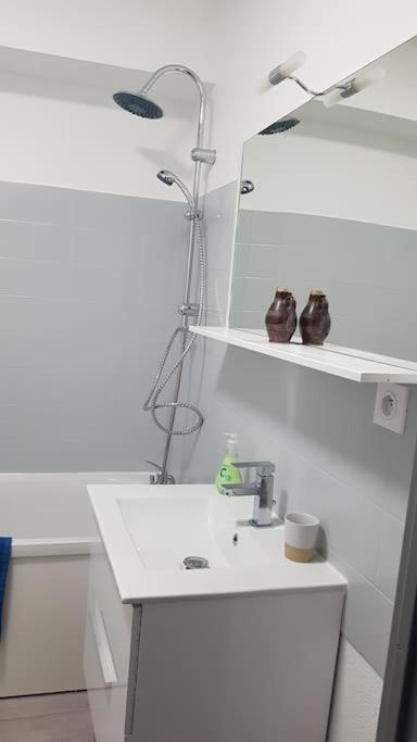 Studio Orleans Theatre Apartment Ngoại thất bức ảnh
